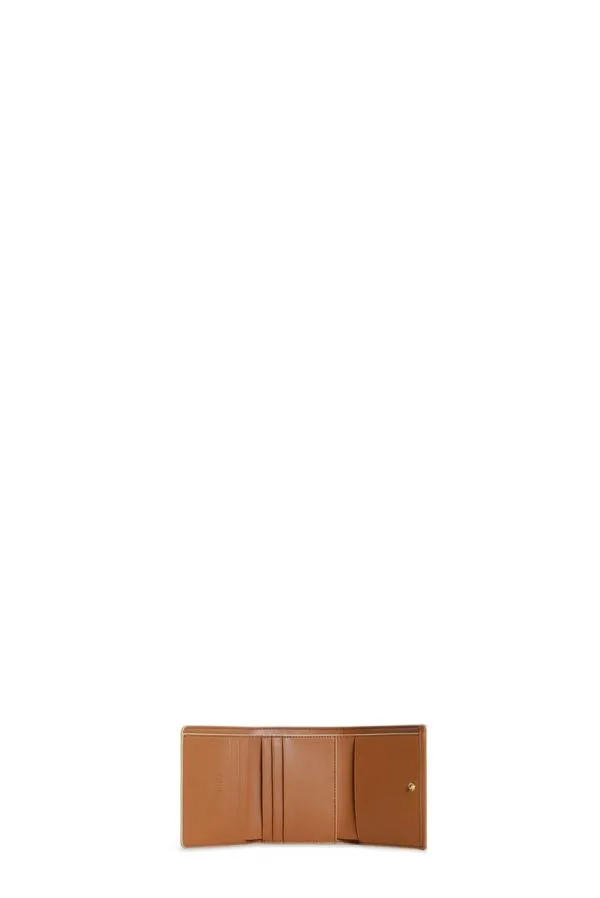 Accessories GANNI Wallets Caramel Bou Trifold Wallet Caramel Caf Accessories GANNI Wallets Caramel Bou Trifold Wallet Caramel Caf