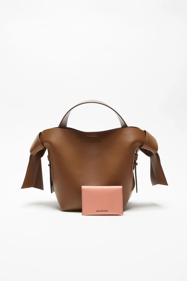Acne Studios Folded Leather Wallet Salmon Pink Men Small Leather Goods