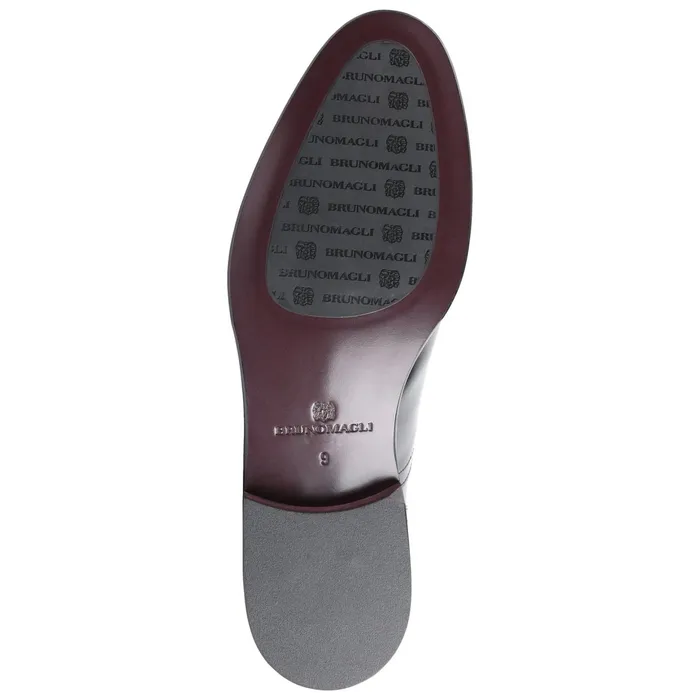 Bruno Magli Arno Sera PlainToe Balmoral Oxford 8211 Black Patent Men Laceups and Oxfords