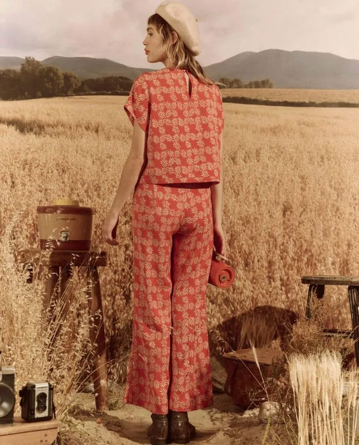 Collection The Great The Dance Pant Desert Red Scattered Daisy