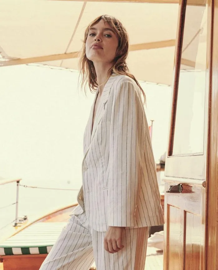 Collection The Great The Relaxed Blazer Cream Pinstripe
