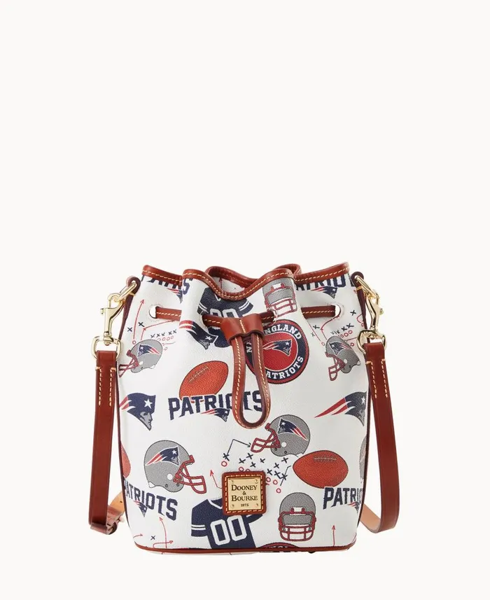 Dooney and Bourke Crossbodies NFL Patriots Small Drawstring Patriots 8211 WomenMen Dooney and Bourke Crossbodies NFL Patriots Small Drawstring Patriots 8211 WomenMen