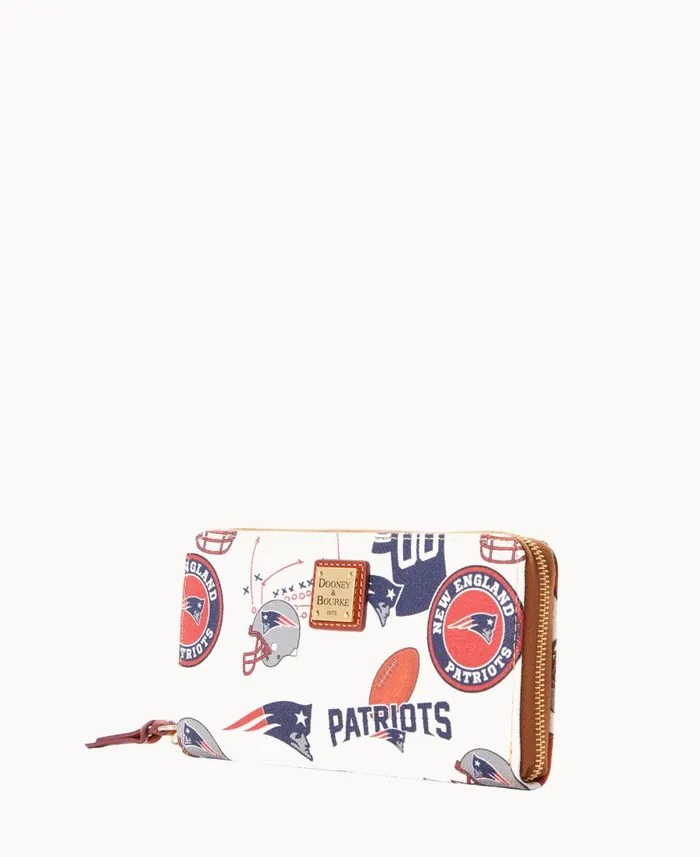 Dooney and Bourke Wallets NFL Patriots Large Zip Around Wristlet Patriots 8211 WomenMen Dooney and Bourke Wallets NFL Patriots Large Zip Around Wristlet Patriots 8211 WomenMen