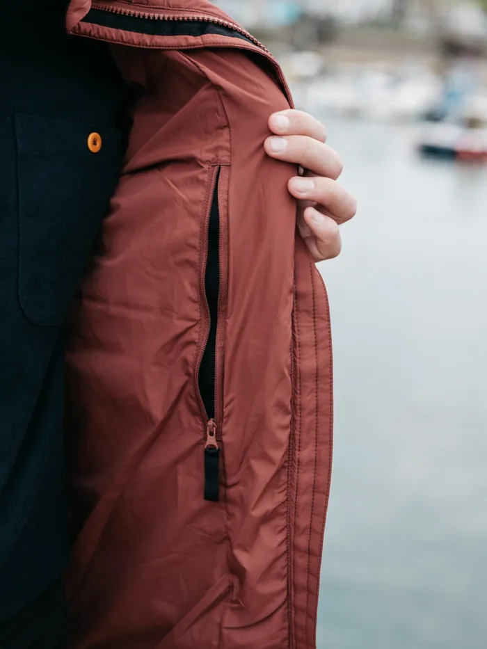 Finisterre Jackets and Coats Men Nebulas Insulated Jacket Dark Rosewood