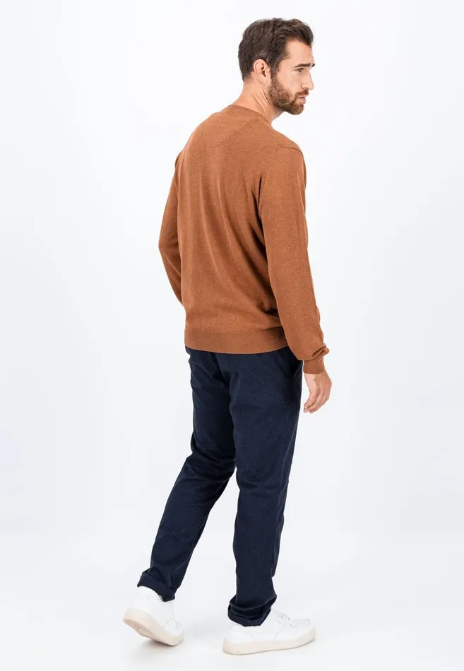 FYNCHHATTON Cotton Knitting Sweater With Vneckline Vibrant Bluenew Dijonrustruby Redflamepale Blushfuchsiadark Teal Men Sweater