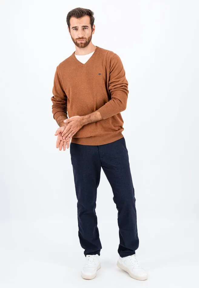 FYNCHHATTON Cotton Knitting Sweater With Vneckline Vibrant Bluenew Dijonrustruby Redflamepale Blushfuchsiadark Teal Men Sweater