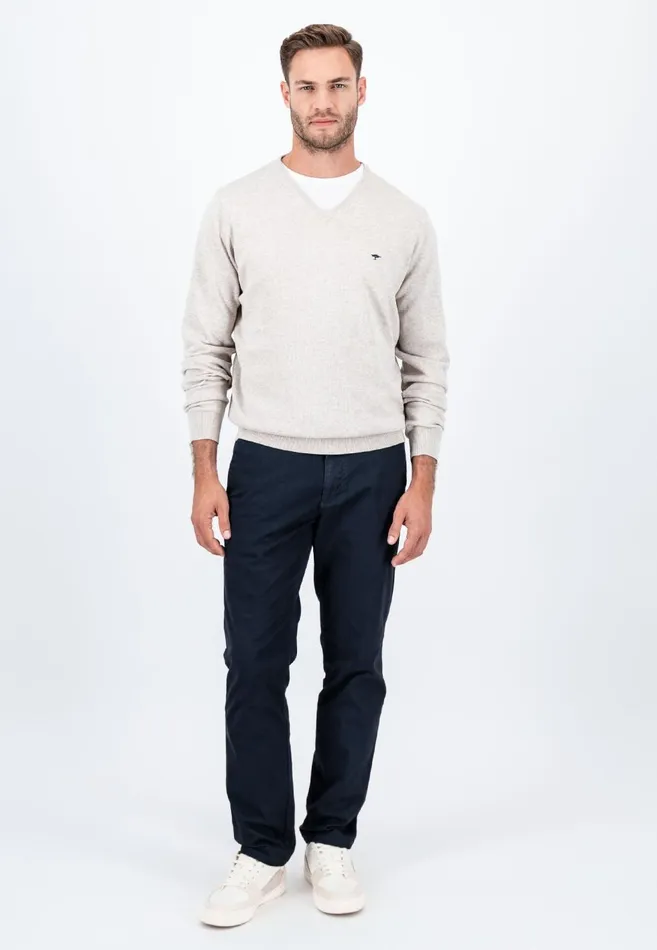 FYNCHHATTON Cotton Knitting Sweater With Vneckline Vibrant Bluenew Dijonrustruby Redflamepale Blushfuchsiadark Teal Men Sweater