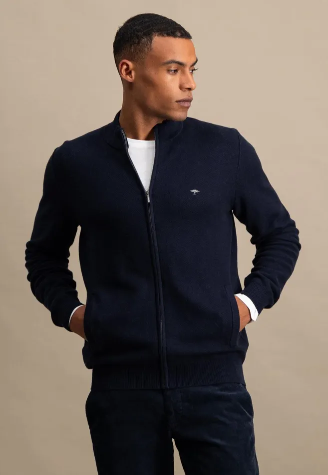 FYNCHHATTON Parting Jacket Made Of Cotton Navyhazelruby Redlight Khakidark Emerald Men Cardigan FYNCHHATTON Parting Jacket Made Of Cotton Navyhazelruby Redlight Khakidark Emerald Men Cardigan