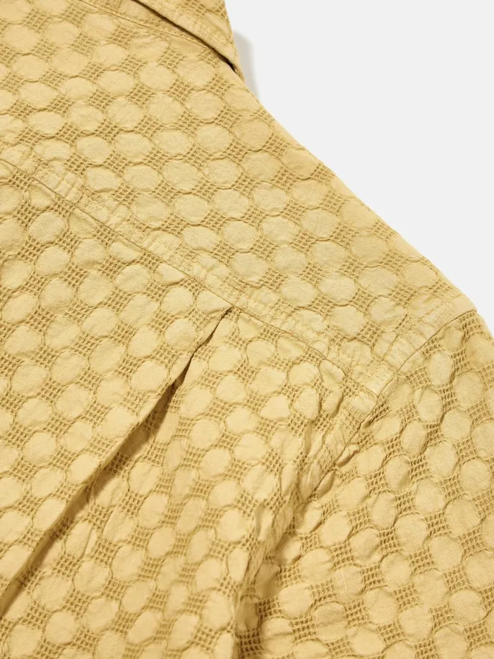Island Shirt In Camel Dot Waffle Men Universal Works Shirts