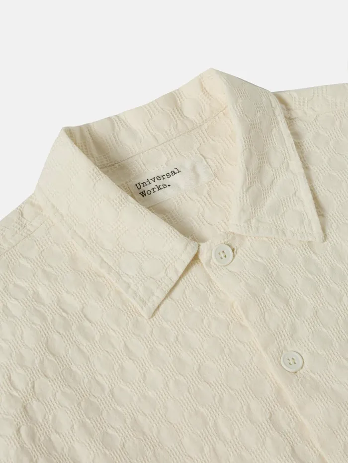 Island Shirt In Ecru Dot Waffle Men Universal Works Shirts