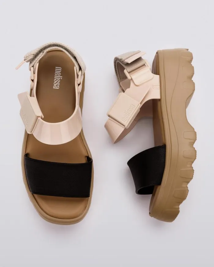 Kick Off Sandal Beigeblack Women Melissa Platforms