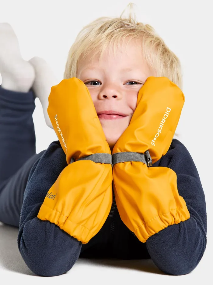 Kids Pileglove Kid039s Galon Oat Yellow Didriksons Gloves and Mittens