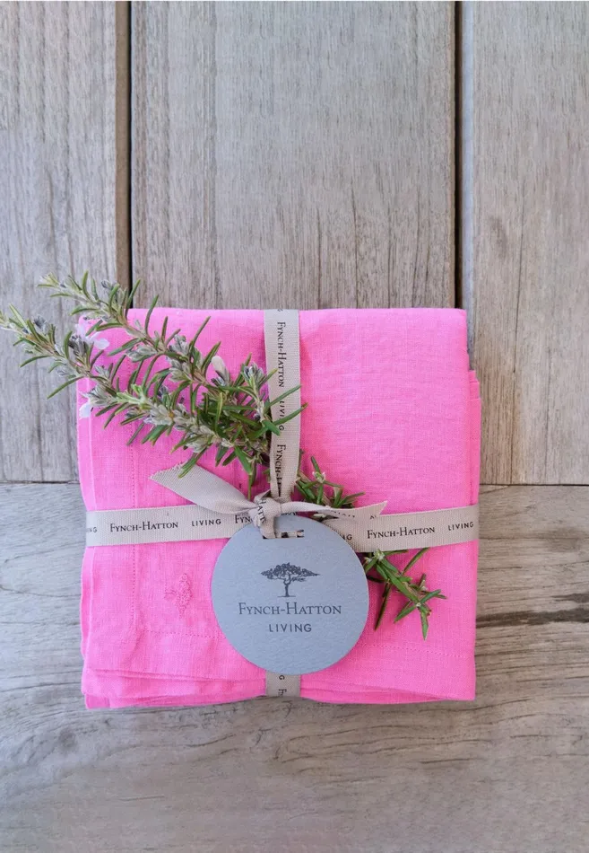 Kitchen Accessories Living FYNCHHATTON Sandibe Napkins Set Of 4 Hot Pinkdove Blueblue Stripedelephant Graysage