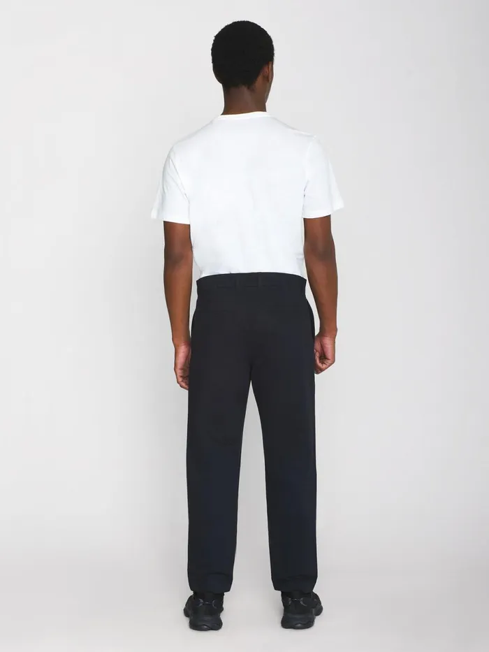 KnowledgeCotton Apparel Pants CHUCK Regular Twill Chino Pants Black Jet 8211 Men KnowledgeCotton Apparel Pants CHUCK Regular Twill Chino Pants Black Jet 8211 Men