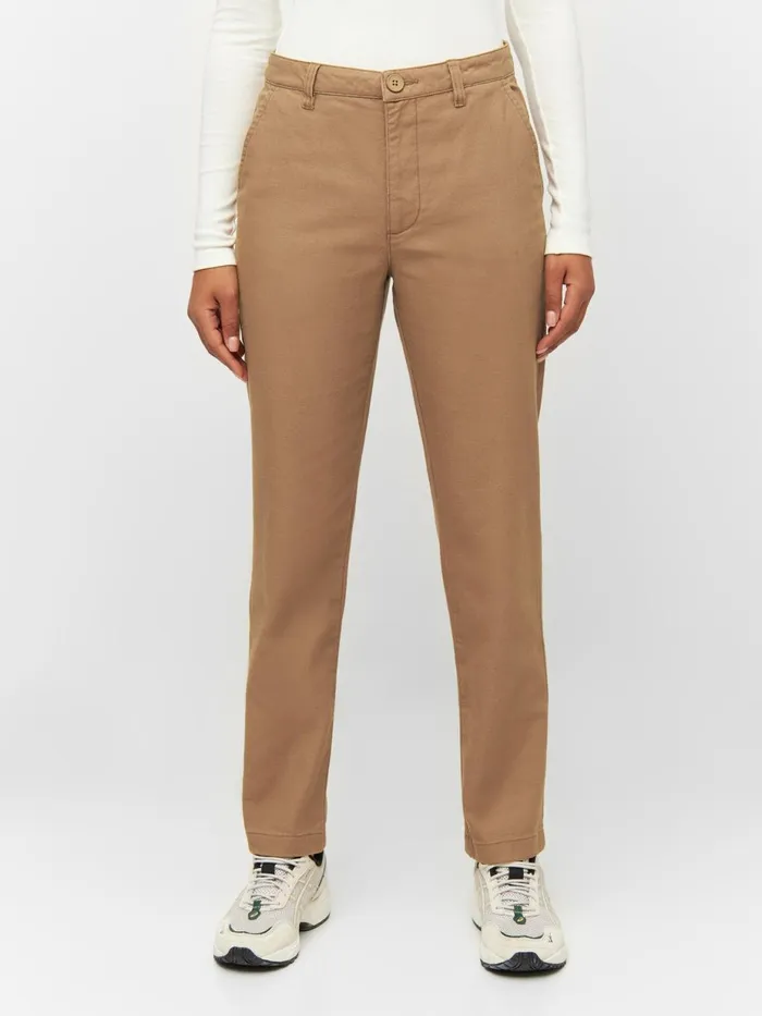 KnowledgeCotton Apparel Pants IRIS Mom Midrise Chino Brown Sugar 8211 Women KnowledgeCotton Apparel Pants IRIS Mom Midrise Chino Brown Sugar 8211 Women