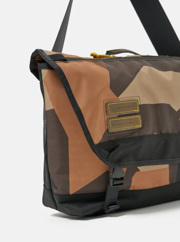 Masterpiece X Courier Bag In Camo Recycled Tech Canva Men Universal Works Bags