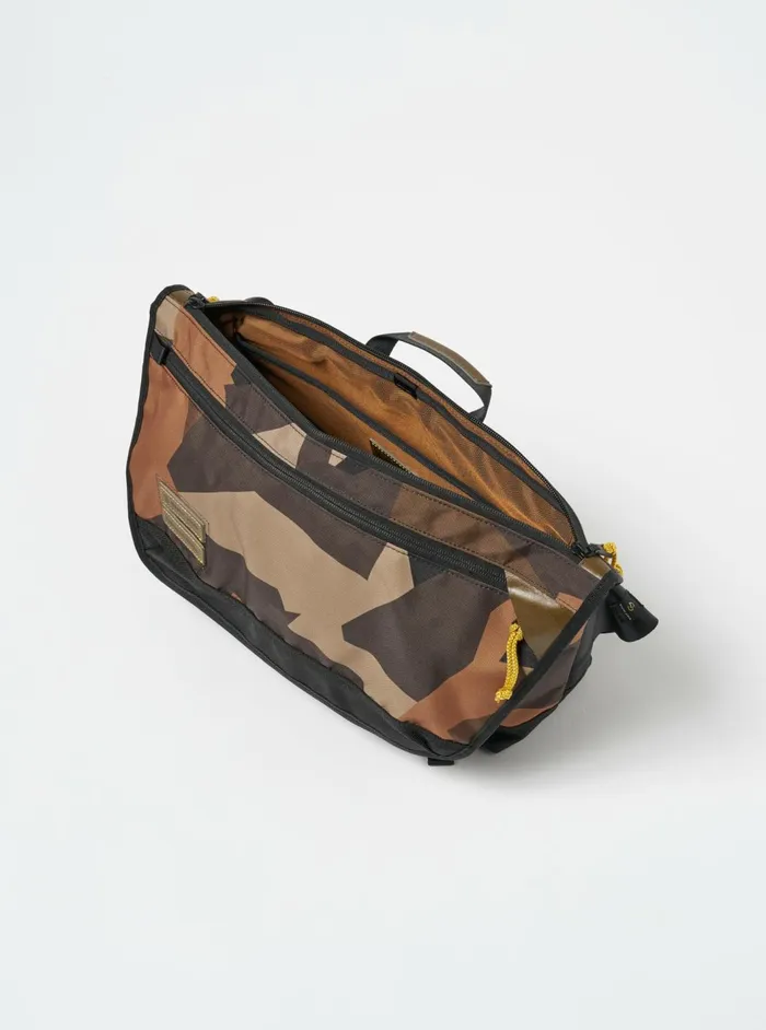 Masterpiece X Courier Bag In Camo Recycled Tech Canva Men Universal Works Bags