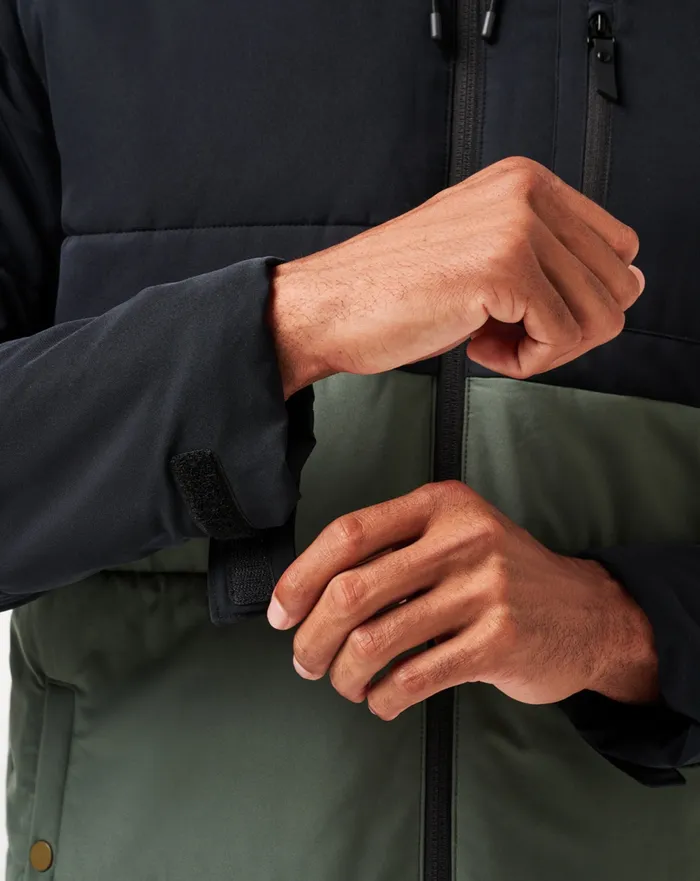 Men Jackets TravisMathew TORCH RUNNER FULL ZIP Black