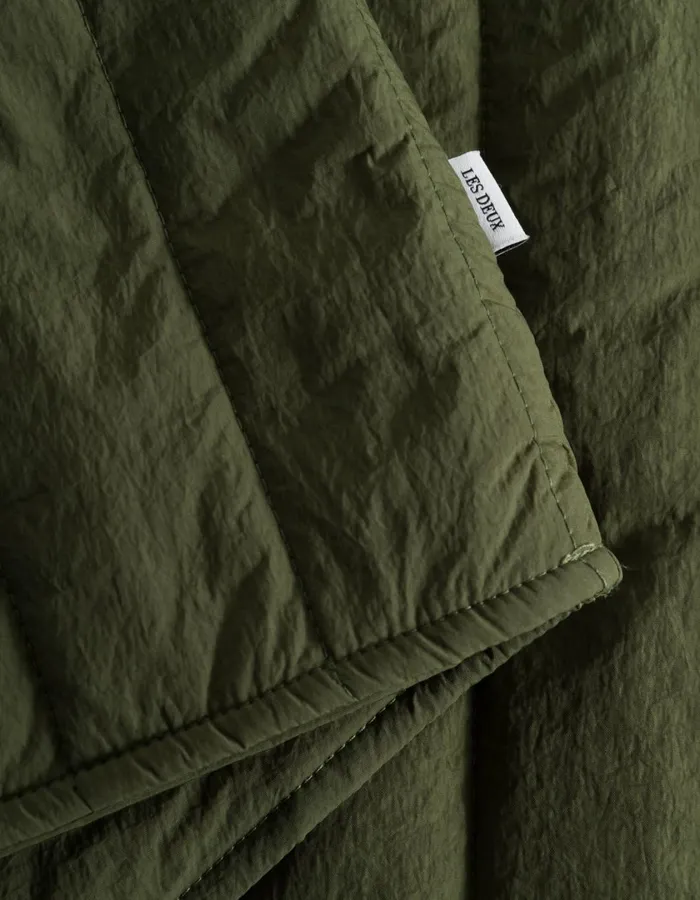 Men Martin Vest 8211 Chive Green Les Deux JacketsCoats