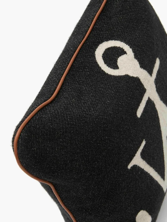 Men OTHER ACCESSORIES JW Anderson ANCHOR LOGO CUSHION Blackwhite Men OTHER ACCESSORIES JW Anderson ANCHOR LOGO CUSHION Blackwhite