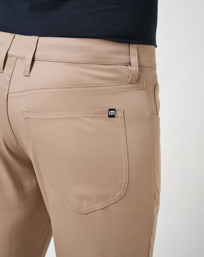 Men Pants TravisMathew OPEN TO CLOSE PANT Khaki