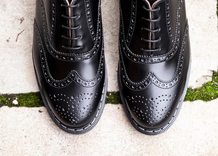 Men Solovair Brogue Shoes Black HiShine English Brogue Shoe
