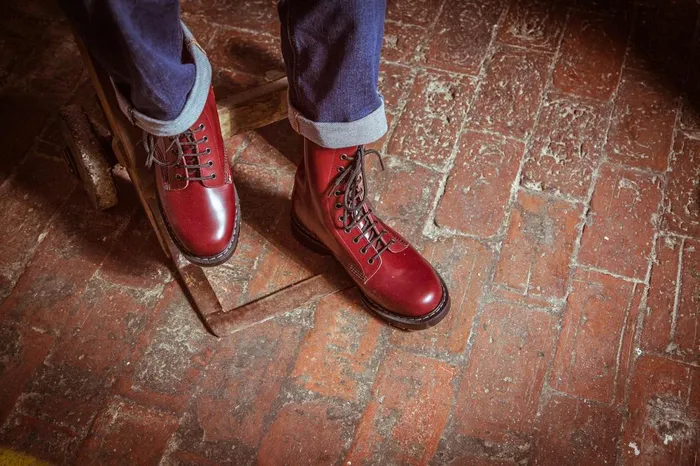 Men Solovair Derby Boots Oxblood HiShine 11 Eye Derby Boot