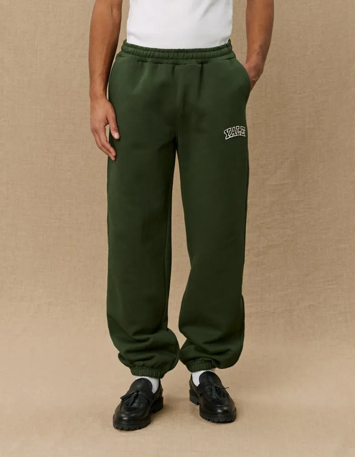 Men Yale Sweatpants 8211 Duffel Bag GreenBlack Les Deux Pants