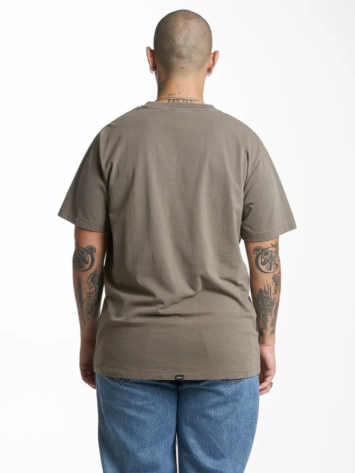 Mens Lurker Merch Fit Tee Tarmac Thrills Tees and Tank Tops
