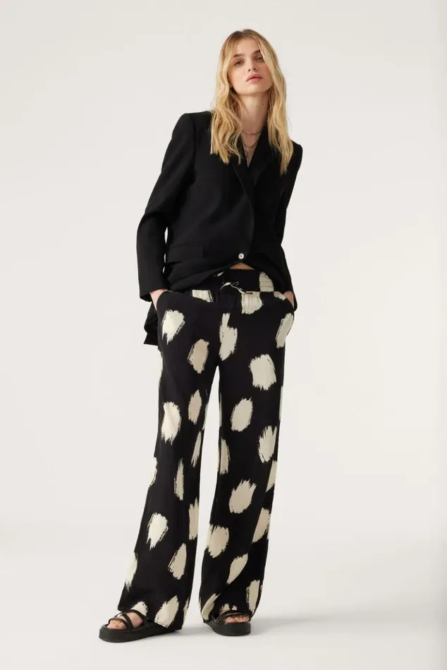 MiamiFlowing Pants Clothing Baandsh Pants and Jeans