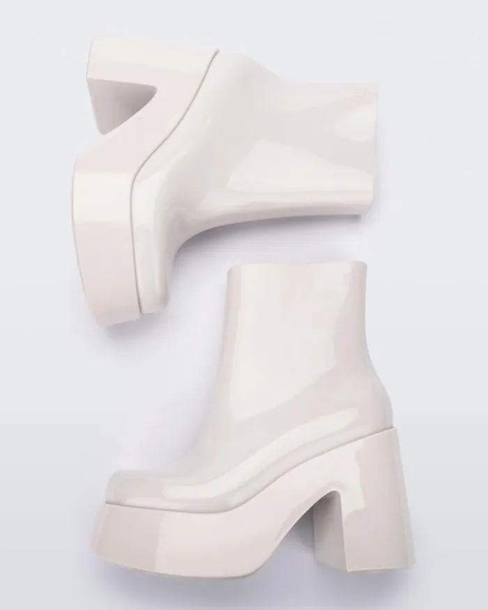 Nubia White Women Melissa Boots