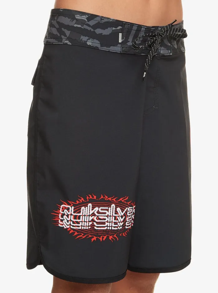 Quiksilver 816 Surfsilk Radical Scallop 16034 Boardshorts Black Boys Boardshorts Quiksilver 816 Surfsilk Radical Scallop 16034 Boardshorts Black Boys Boardshorts