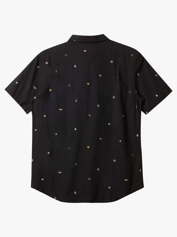 Quiksilver Apero Classic Short Sleeve Woven Shirt Tarmac Aop Mix Bag Ss Mens Shirts and Polos Quiksilver Apero Classic Short Sleeve Woven Shirt Tarmac Aop Mix Bag Ss Mens Shirts and Polos