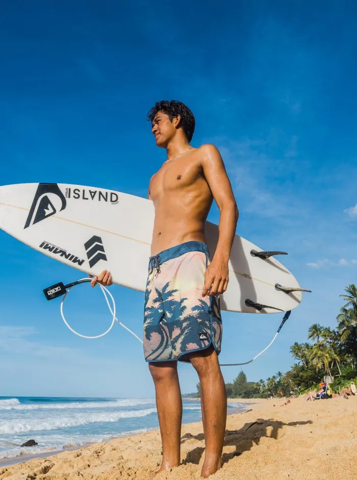 Quiksilver Highline Scallop 19034 Boardshorts Pastel Turquoise Mens Shorts and Amphibians Quiksilver Highline Scallop 19034 Boardshorts Pastel Turquoise Mens Shorts and Amphibians