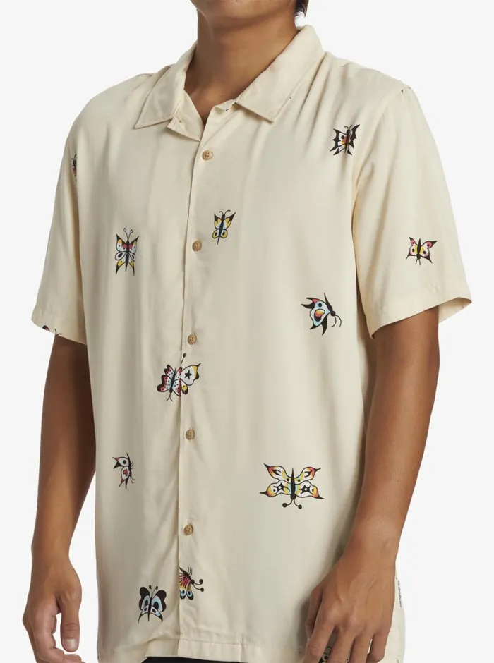 Quiksilver Pool Party Casual Short Sleeve Woven Shirt Oyster White Aop Best Mix Ss Mens Shirts and Polos Quiksilver Pool Party Casual Short Sleeve Woven Shirt Oyster White Aop Best Mix Ss Mens Shirts and Polos