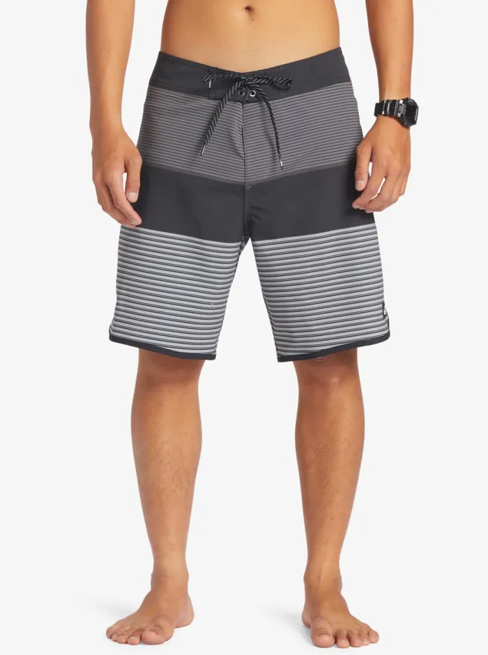 Quiksilver Surfsilk Tijuana 19034 Boardshorts Black Mens Shorts and Amphibians