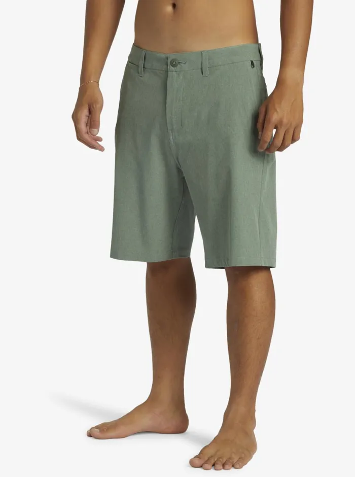 Quiksilver Union Heather 20034 Amphibian Boardshorts For Young Laurel Wreath Mens Shorts and Amphibians Quiksilver Union Heather 20034 Amphibian Boardshorts For Young Laurel Wreath Mens Shorts and Amphibians