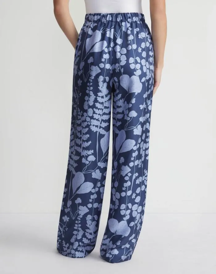 Ready To Wear Frost Flora Print Silk Twill Perry Pant Midnight Blue Multi Lafayette 148 New York Pants and Shorts