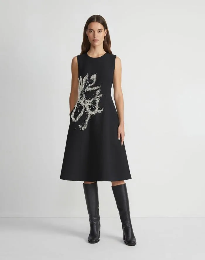 Ready To Wear HandBeaded Rose WoolSilk Crepe Sleeveless Dress Black Lafayette 148 New York Dresses