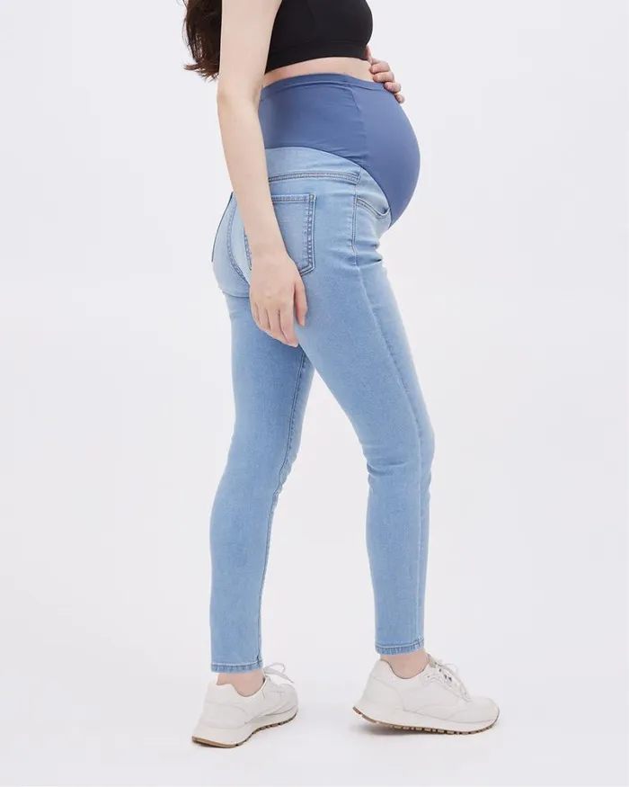RWandCO Bottoms Natalie Jegging 8211 Thyme Maternity Light Wash 8211 Women RWandCO Bottoms Natalie Jegging 8211 Thyme Maternity Light Wash 8211 Women
