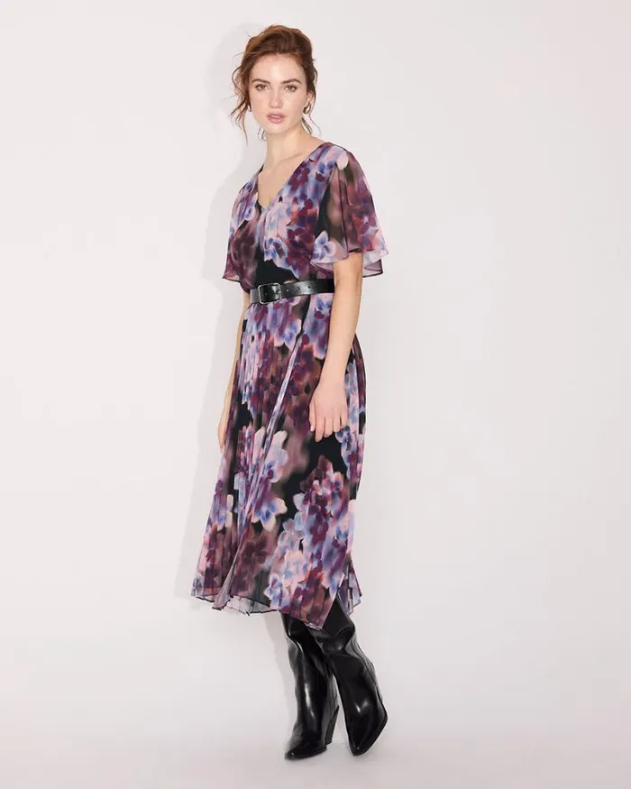 RWandCO Dresses ShortSleeve VNeck Pleated Midi Dress Black Movement Floral Multi 8211 Women RWandCO Dresses ShortSleeve VNeck Pleated Midi Dress Black Movement Floral Multi 8211 Women