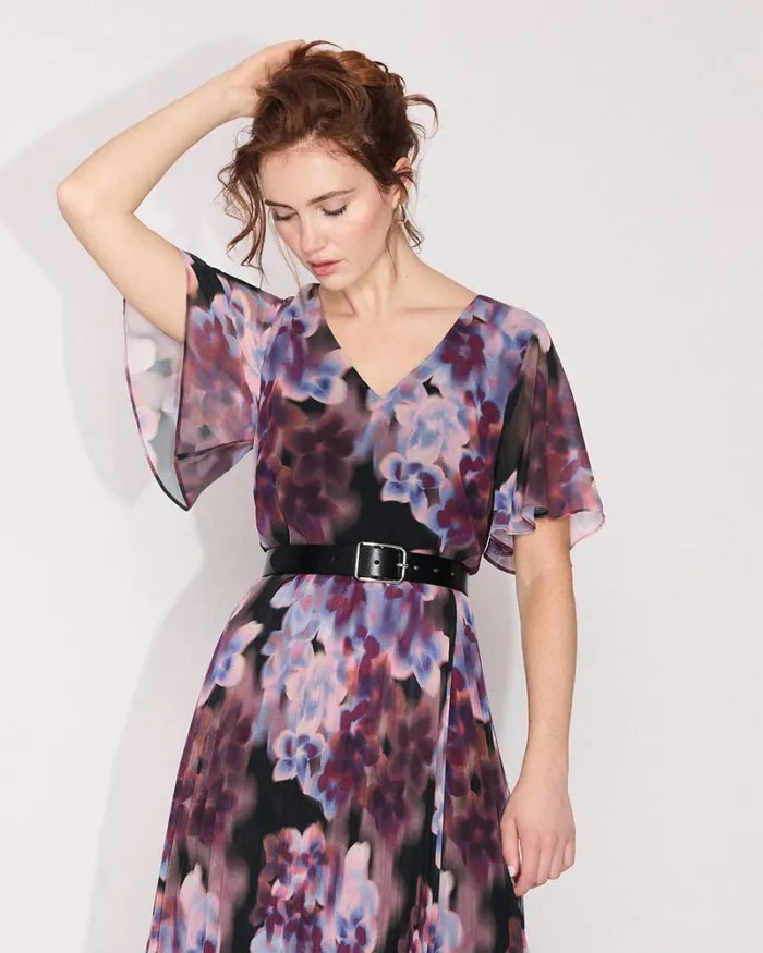 RWandCO Dresses ShortSleeve VNeck Pleated Midi Dress Black Movement Floral Multi 8211 Women RWandCO Dresses ShortSleeve VNeck Pleated Midi Dress Black Movement Floral Multi 8211 Women