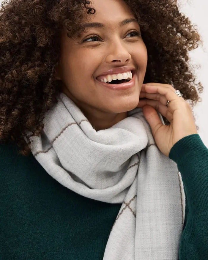 RWandCO Hats Gloves and Scarves Windowpane Scarf Light Grey Mix 8211 Women RWandCO Hats Gloves and Scarves Windowpane Scarf Light Grey Mix 8211 Women