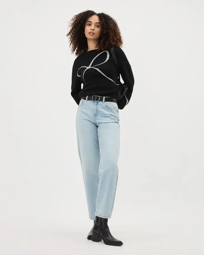 RWandCO Sweaters and Cardigans LongSleeve CrewNeck Intarsia Sweater Black 8211 Women RWandCO Sweaters and Cardigans LongSleeve CrewNeck Intarsia Sweater Black 8211 Women