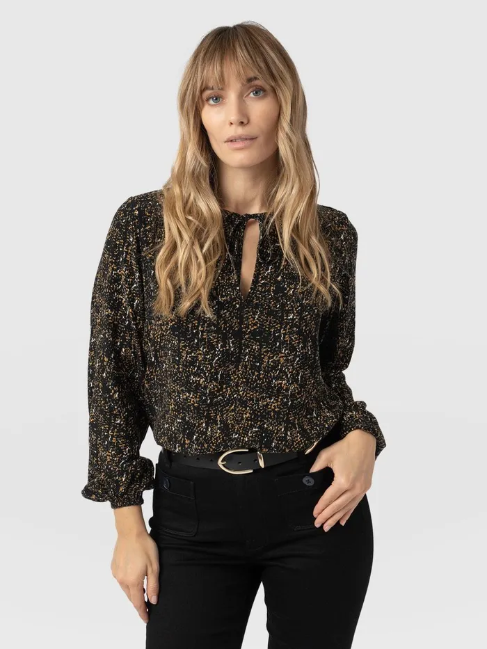 Saint And Sofia Blouses and Shirts Women Kristen Blouse 8211 Ditsy Leopard Ditsy Leopard Saint And Sofia Blouses and Shirts Women Kristen Blouse 8211 Ditsy Leopard Ditsy Leopard