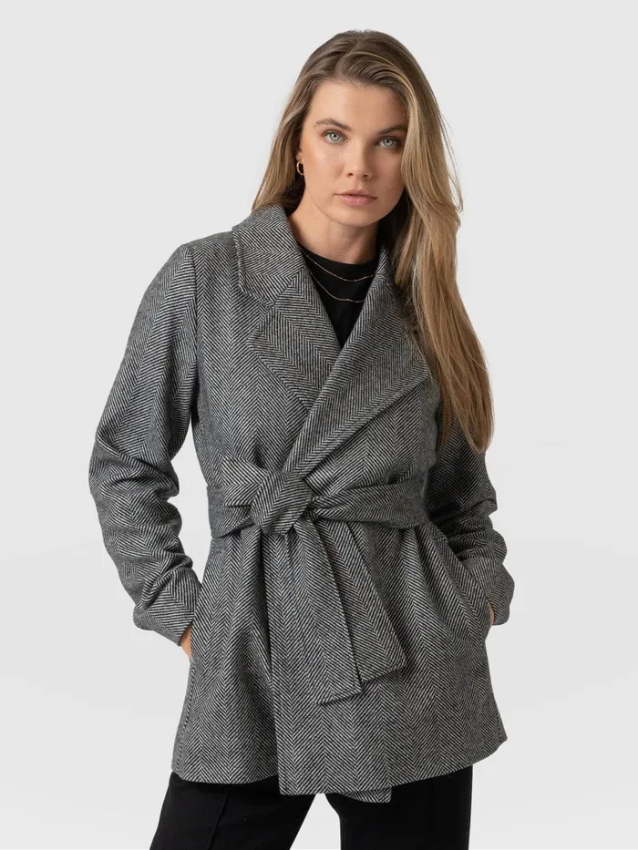 Saint And Sofia Coats and Jackets Women Audrey Wrap Coat 8211 Chevron Chevron Saint And Sofia Coats and Jackets Women Audrey Wrap Coat 8211 Chevron Chevron