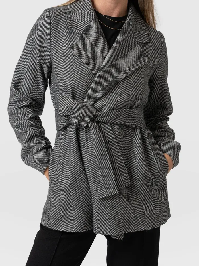 Saint And Sofia Coats and Jackets Women Audrey Wrap Coat 8211 Chevron Chevron