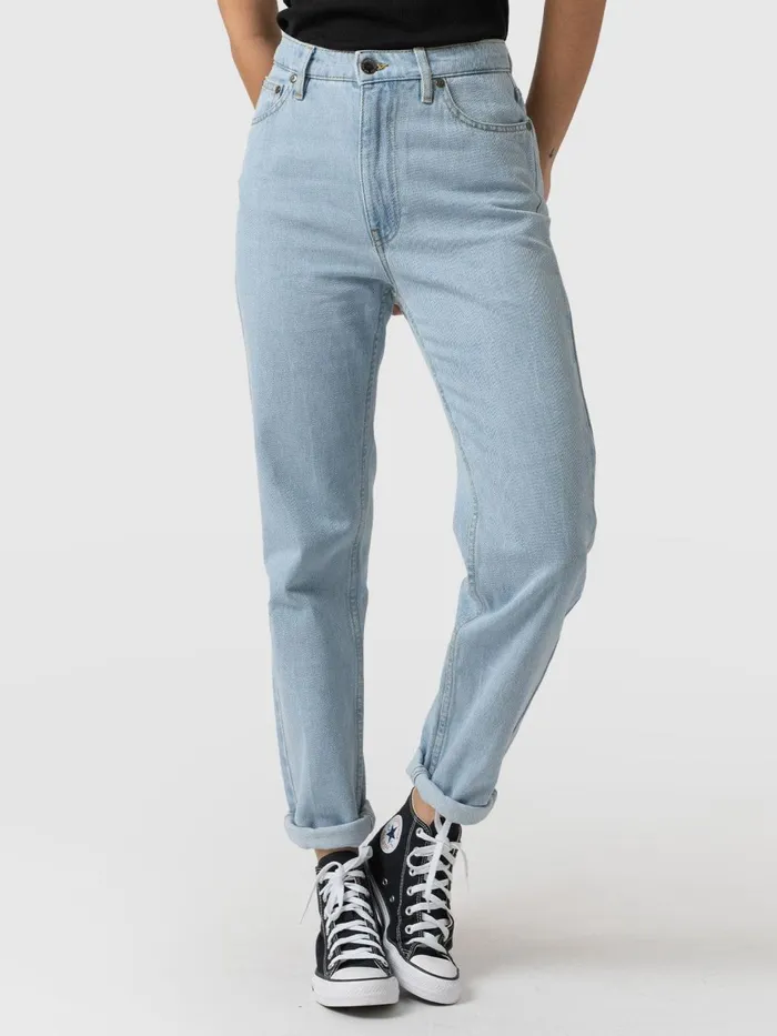 Saint And Sofia Denim and Jeans Women Slim Mom Jeans 8211 Pale Blue Pale Blue