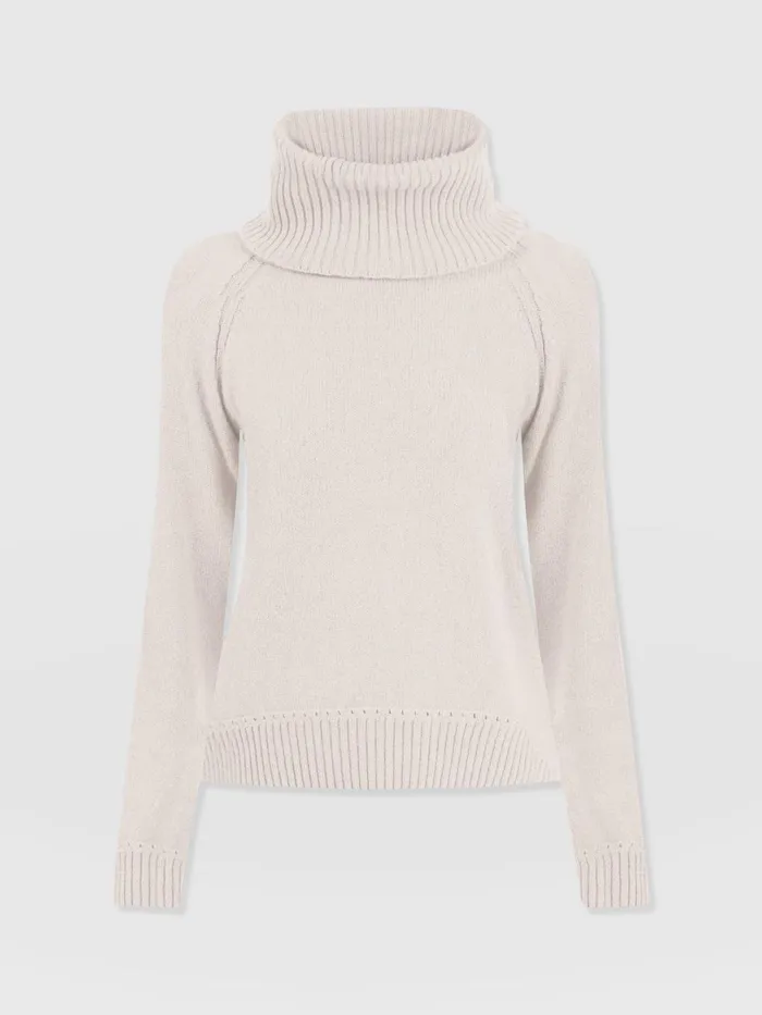 Saint And Sofia Knitwear Women Cambridge Cashmere Sweater 8211 Cream Cream