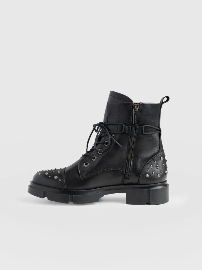 Saint And Sofia Leather Women Noho Studded Boot 8211 Black Black